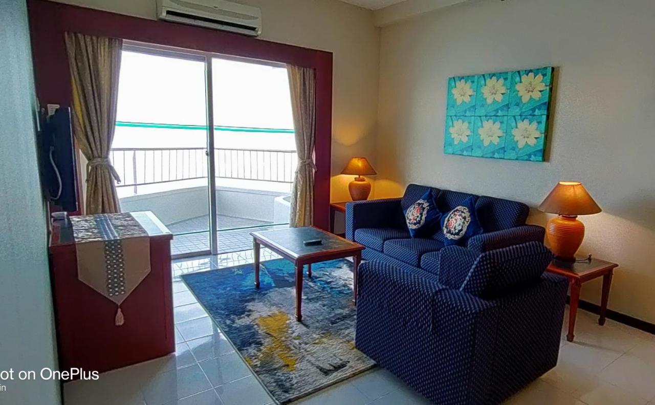 Sea View Paradise Lägenhet Tanjung Bungah  Exteriör bild